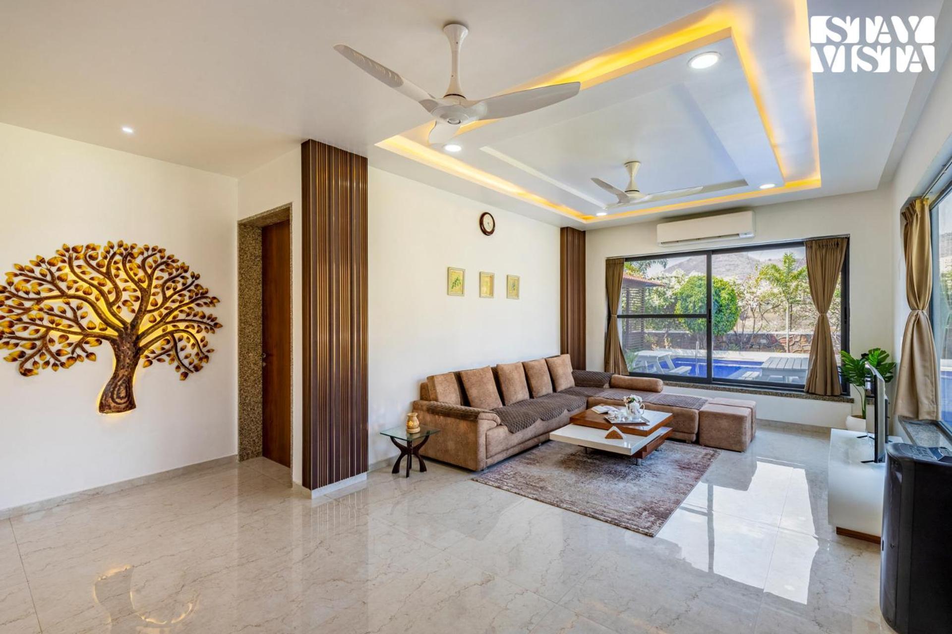 Stayvista'S Bella Dream - Mountain-View With Outdoor Pool, Lawn Featuring A Gazebo & Indoor Games Udaipur Dış mekan fotoğraf